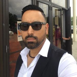 Meet your Posher, Narinder